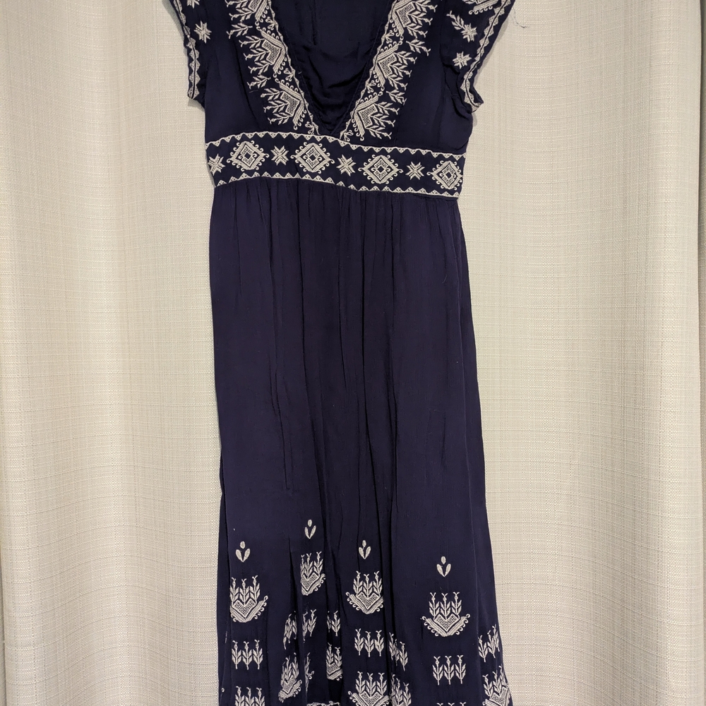 Navy Blue Maxi Dress with White Embroidery
